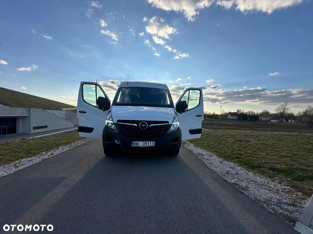 Opel Movano - 1