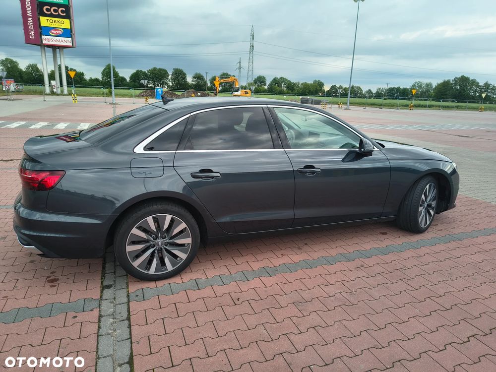 Audi A4 Limousine 40 TFSI mHEV Advanced S tronic - 4