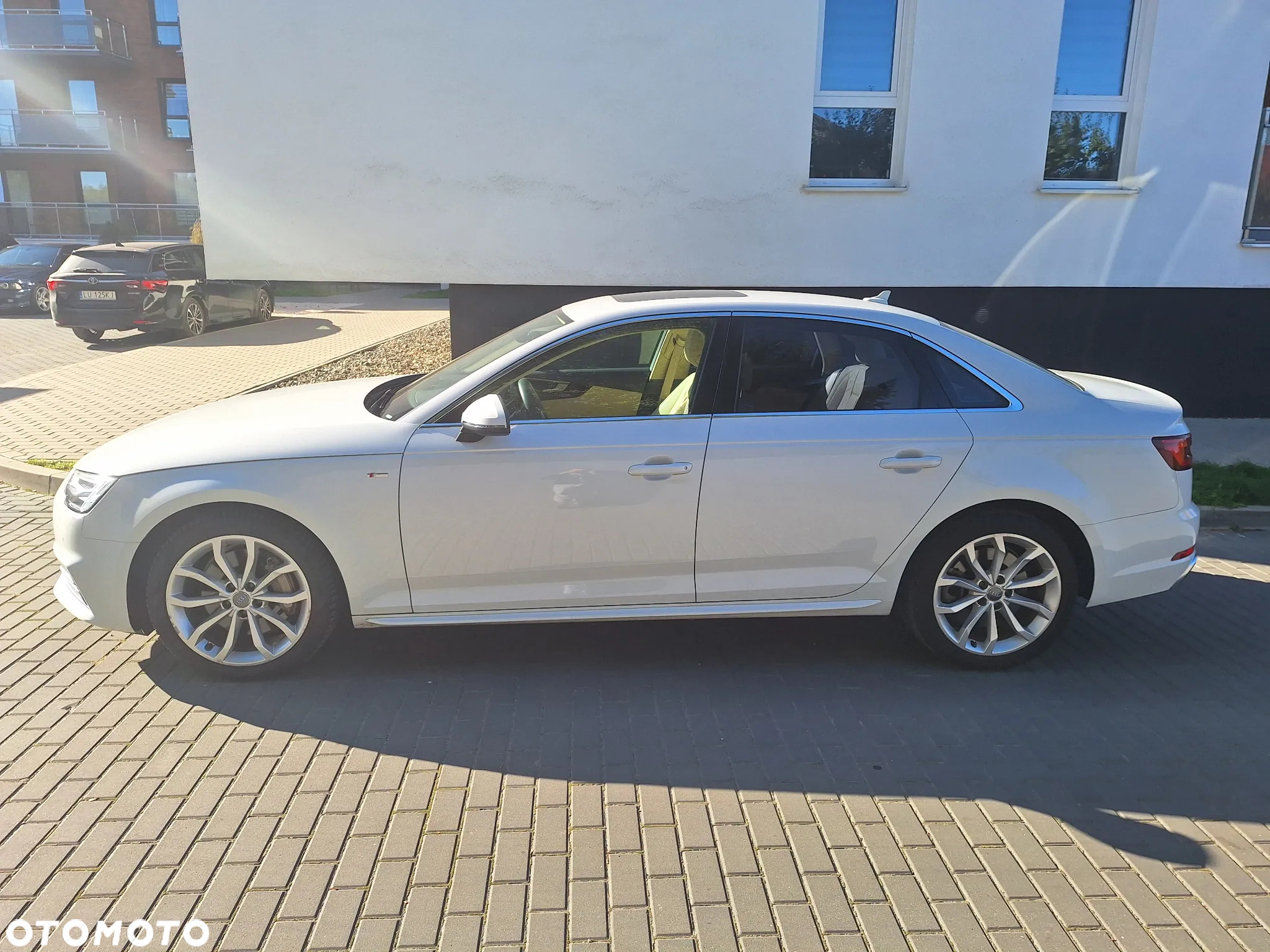 Audi A4 - 4