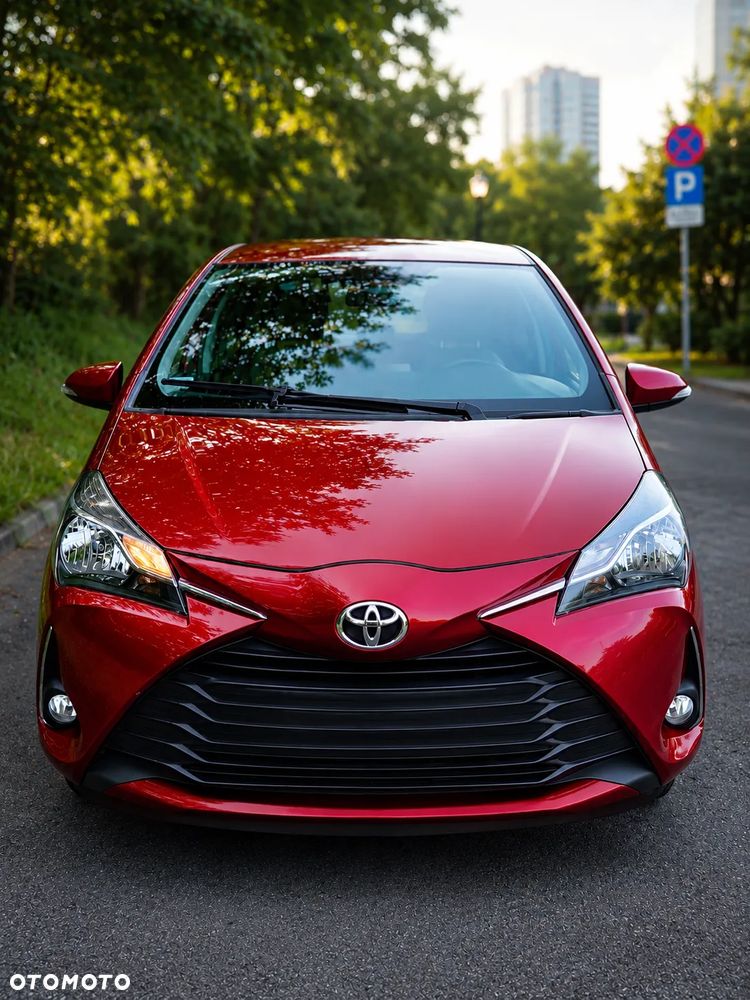 Toyota Yaris 1.5 Premium CVT - 1
