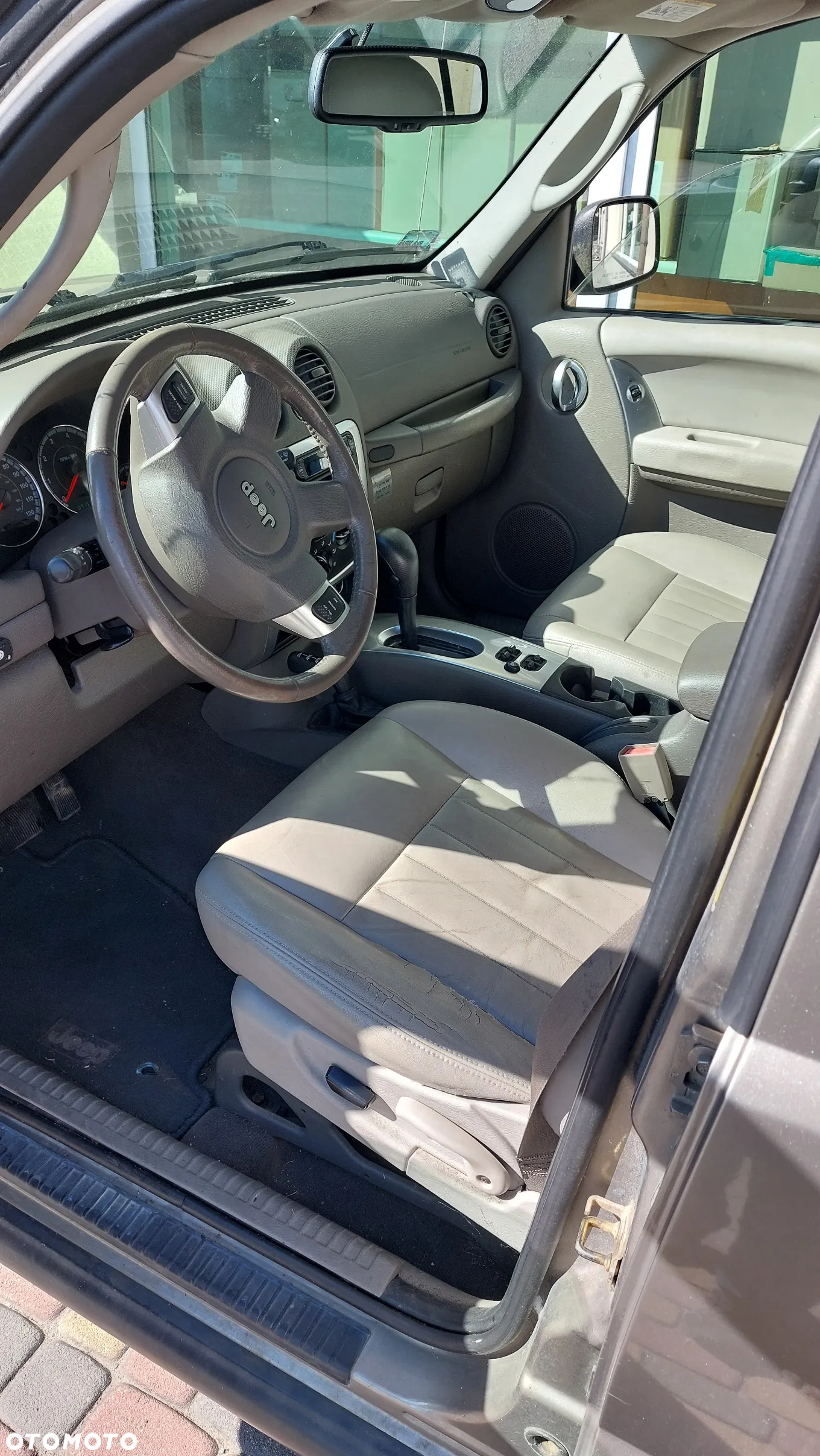 Jeep Liberty 3.7 4x4 - 3