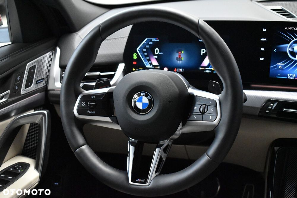 BMW X2 - 15
