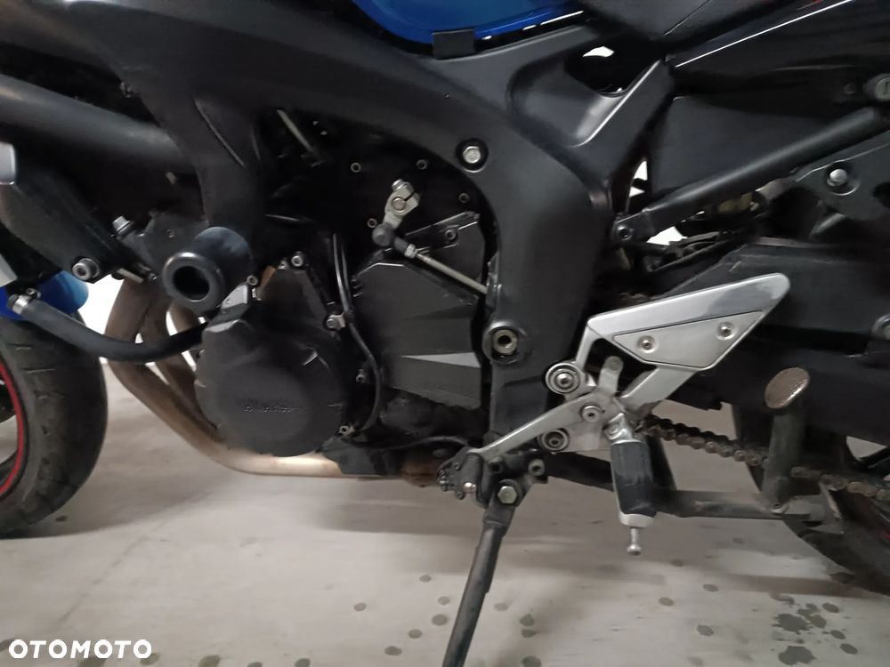 Honda Hornet - 37