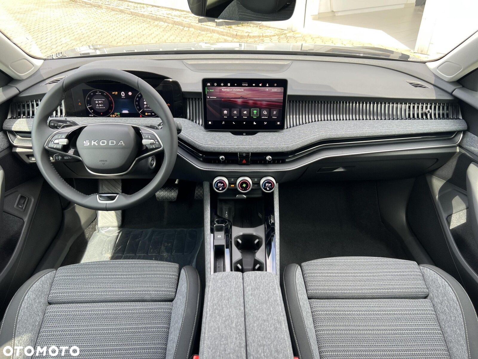 Skoda Superb 2.0 TDI SCR Edition 130 DSG - 15