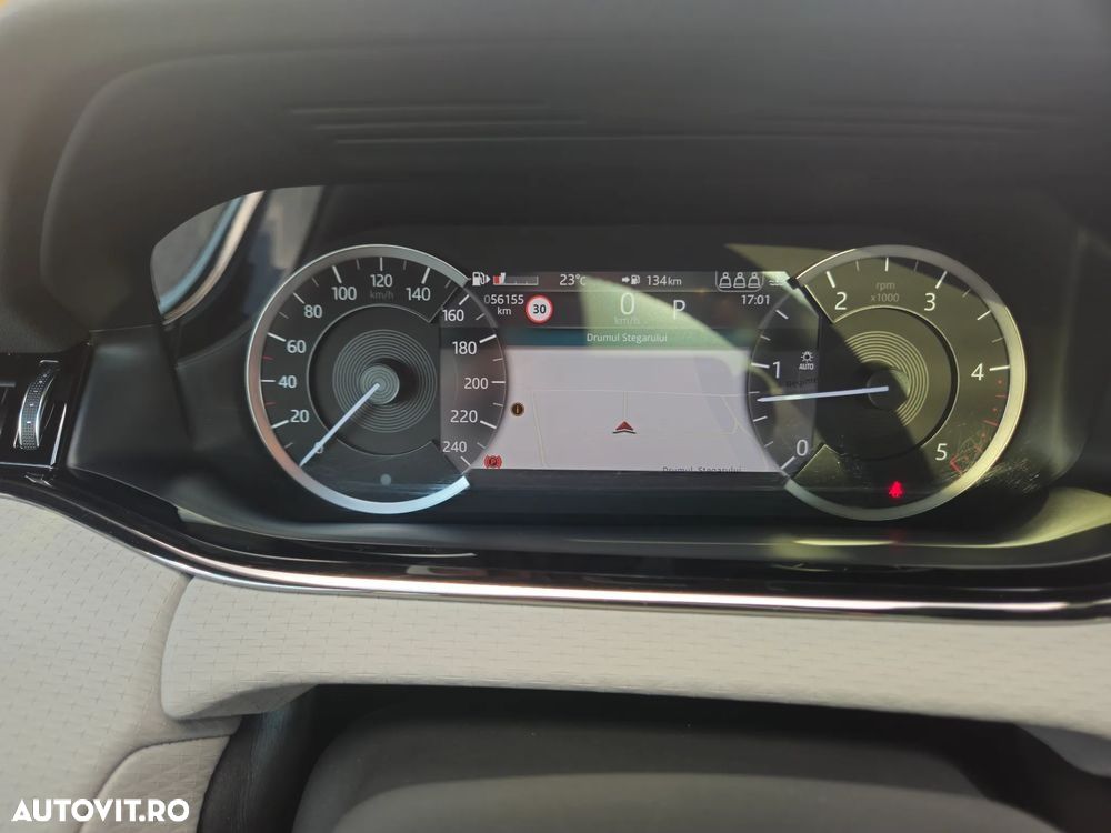 Land Rover Range Rover Evoque - 22