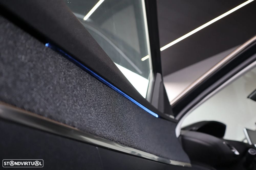 Peugeot 3008 PureTech 130 Stop & Start GPF EAT8 Roadtrip - 17