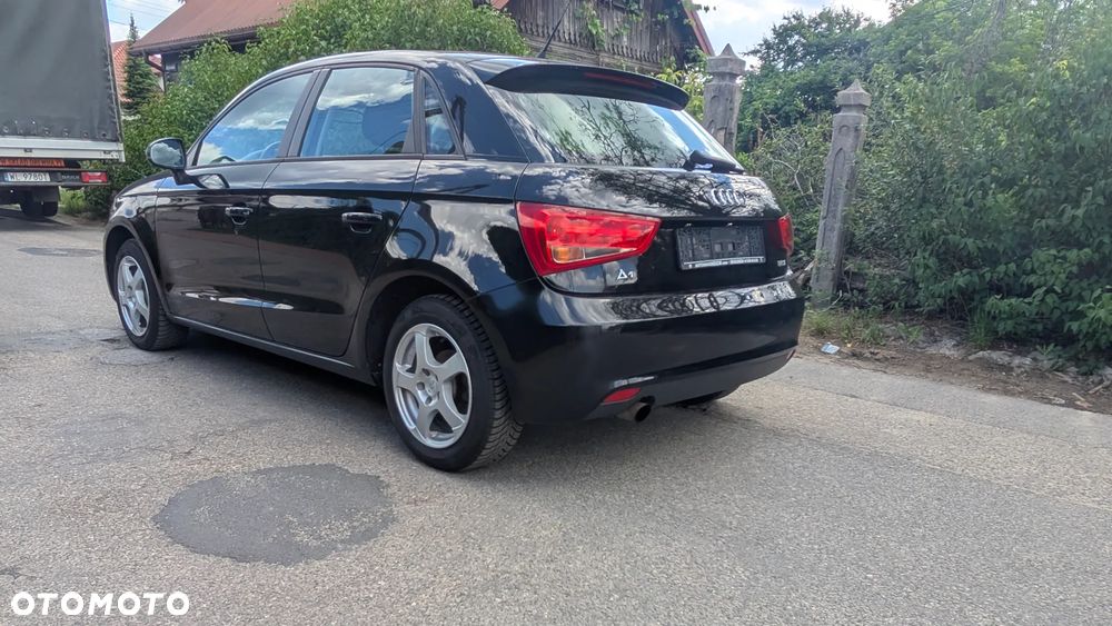 Audi A1 Sportback 1.2 TFSI S line edition m S line Sportpaket - 3