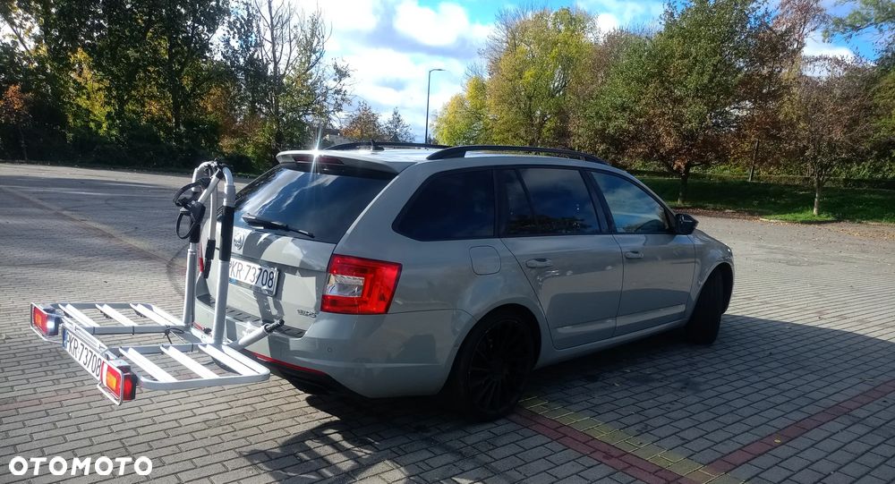 Skoda Octavia 2.0 TDI (Green tec) DSG RS - 21