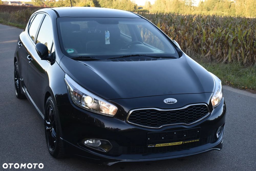 Hyundai i30 1.6 GDI Premium - 16