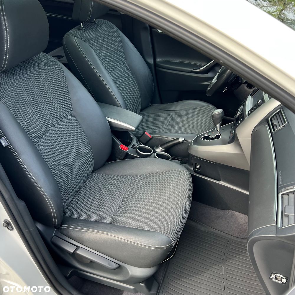 Toyota Verso 1.8 Premium 7os MS - 31