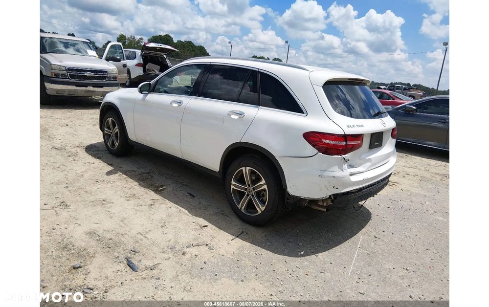 Mercedes-Benz GLC - 3