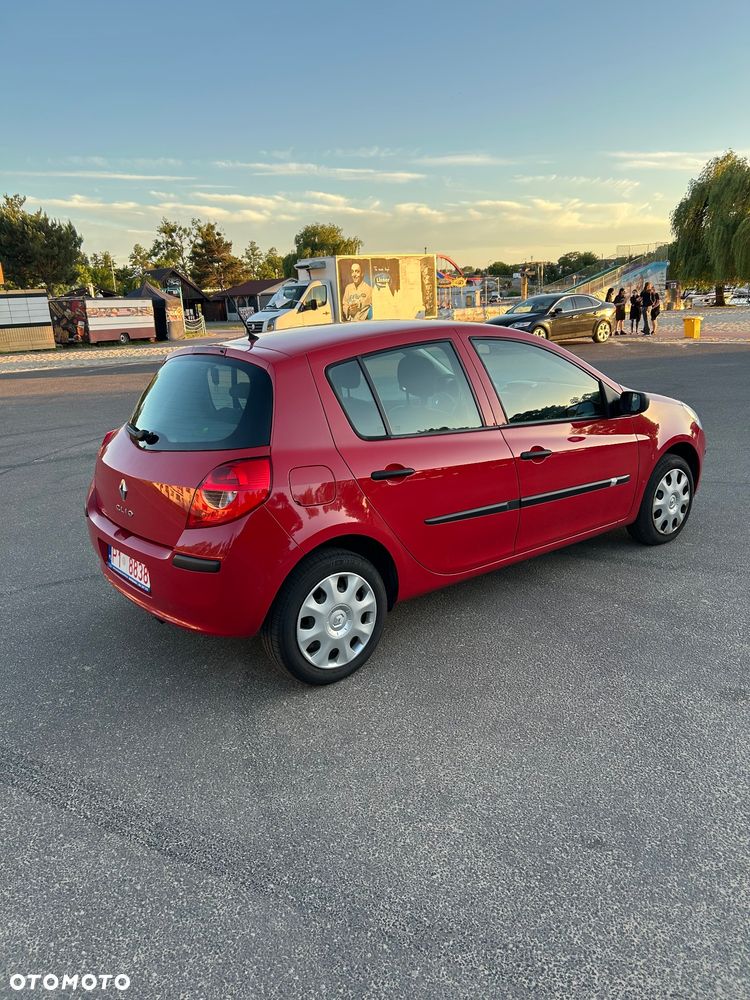 Renault Clio - 3