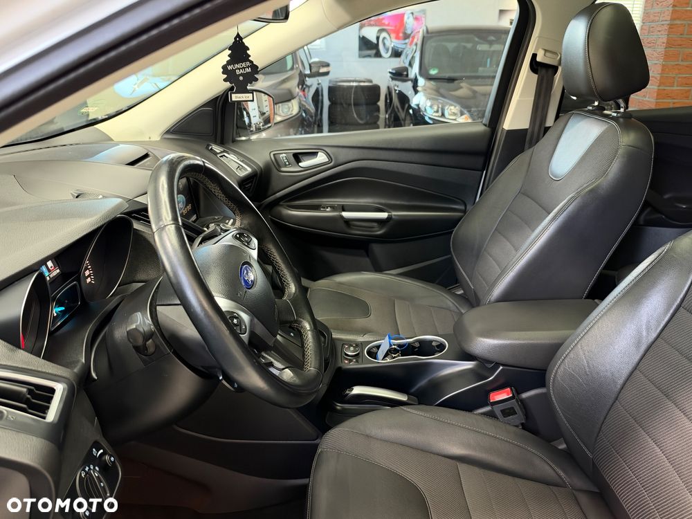Ford Kuga 2.0 TDCi 4x4 Individual - 20