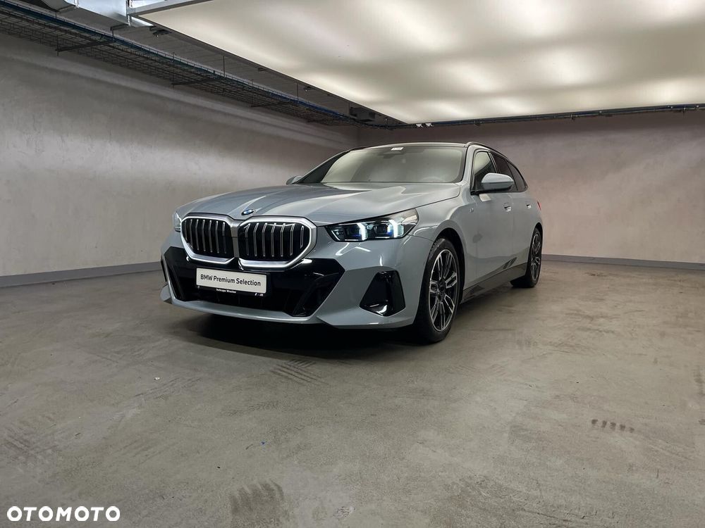 BMW Seria 5 520d xDrive mHEV M Sport - 10