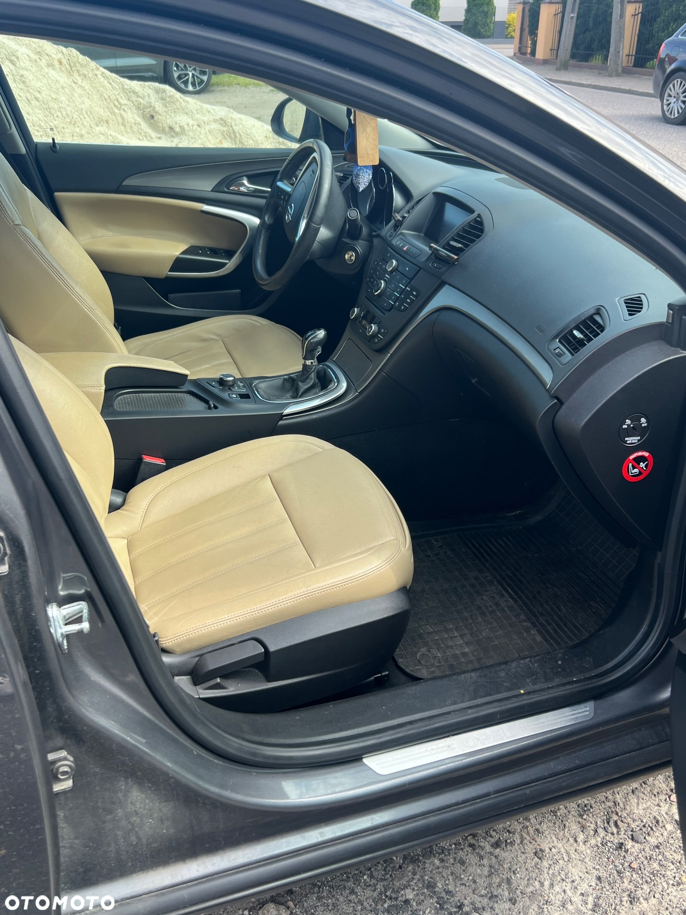 Opel Insignia 2.0 CDTI - 12