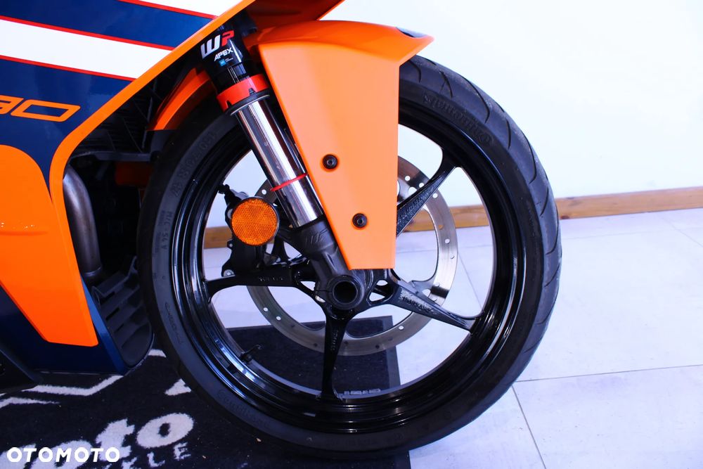 KTM RC 390 - 24