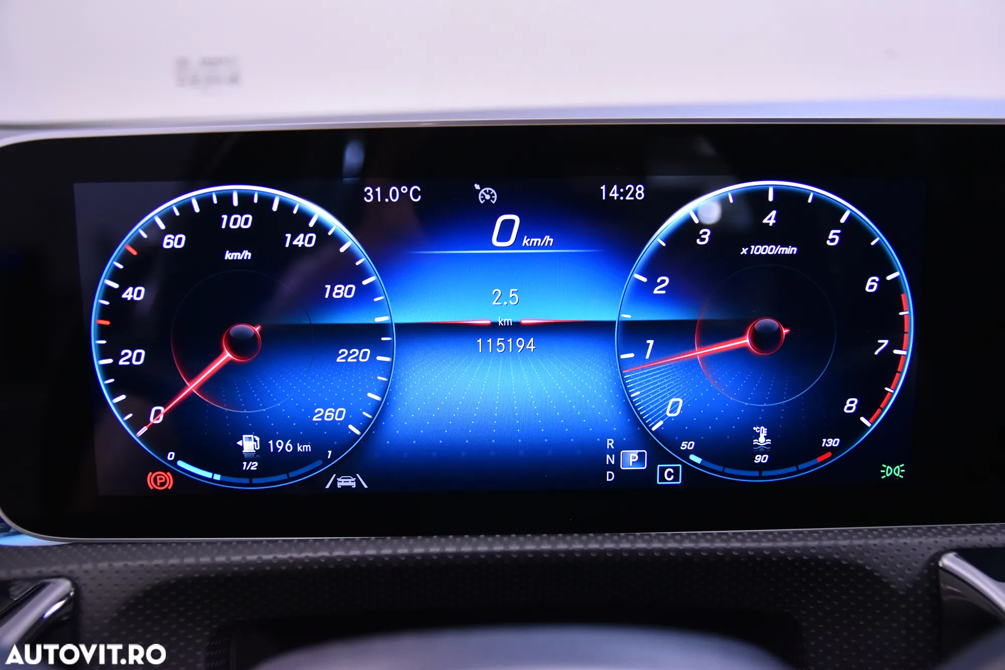 Mercedes-Benz A 200 7G-DCT - 11