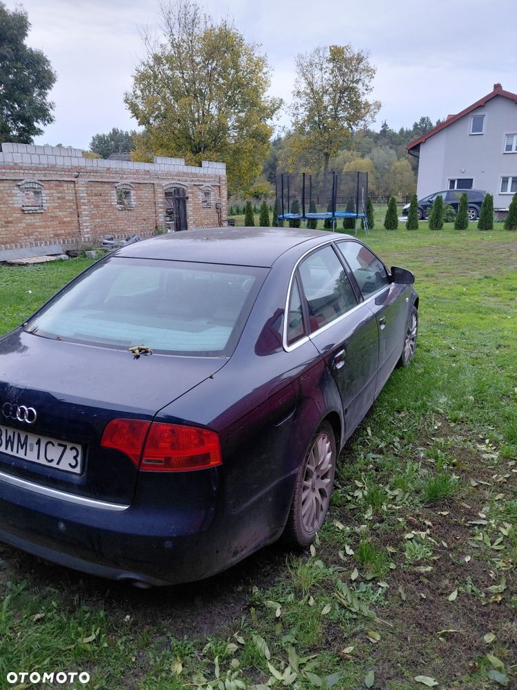 Audi A4 Limousine