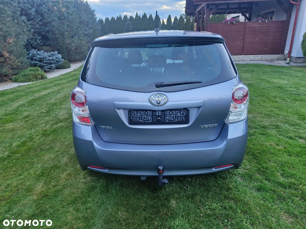 Toyota Verso - 6
