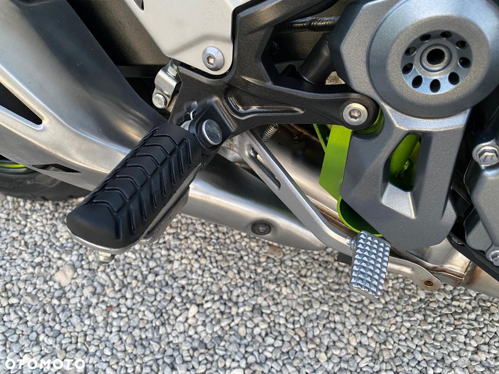 Kawasaki Z 900 - 24