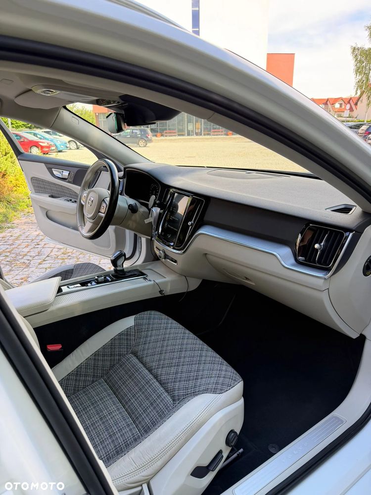 Volvo V60 - 28
