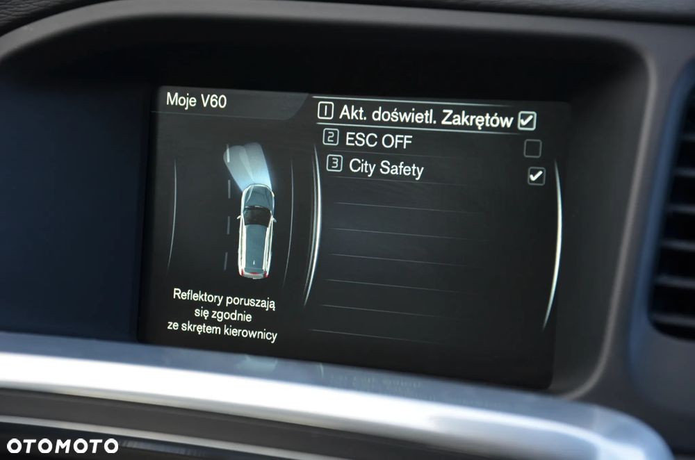 Volvo V60 D2 Drive-E Momentum - 23