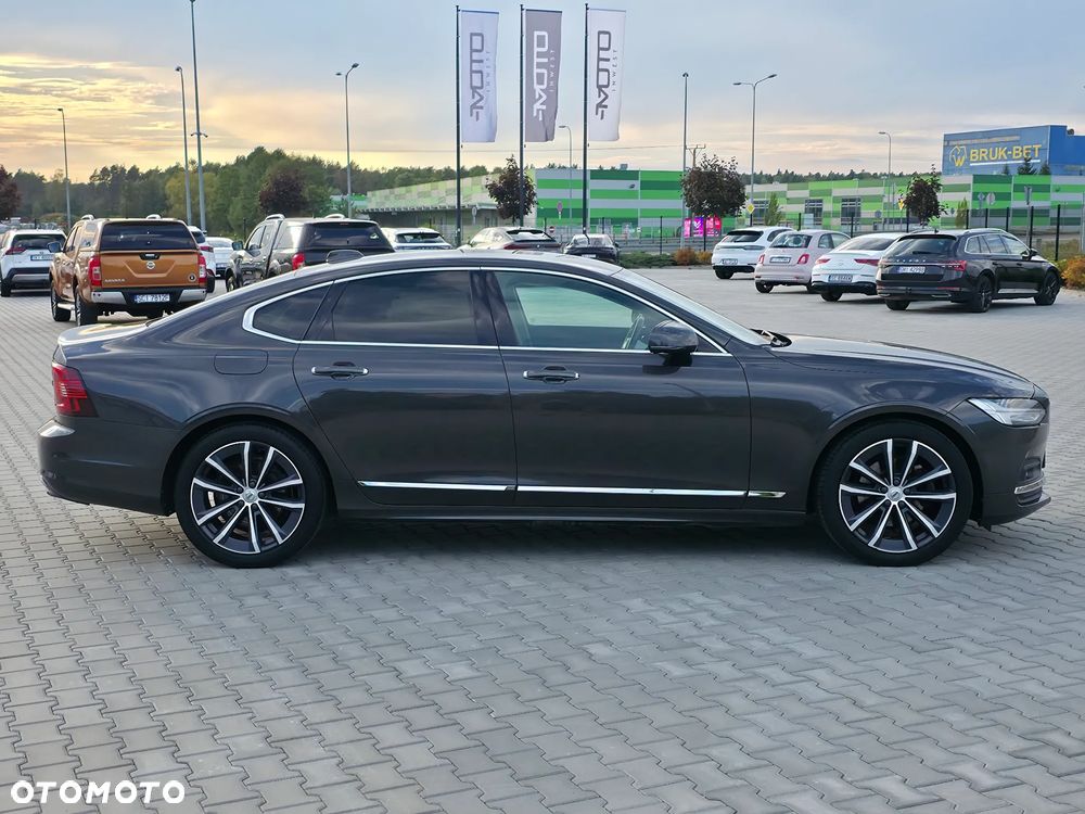 Volvo S90 B5 D AWD Inscription - 25