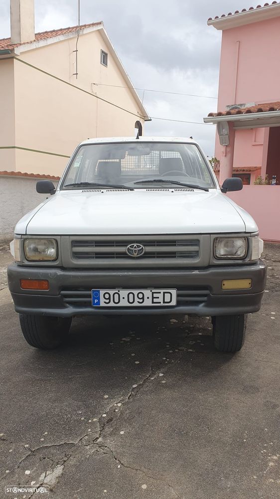 Toyota Hilux 2.4 D LN105LP C. Dupla - 4