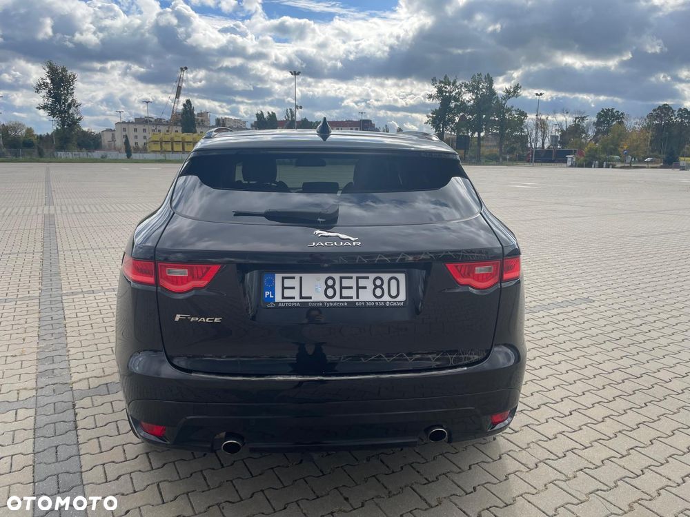 Jaguar F-Pace 2.0 i4D AWD R-Sport - 6