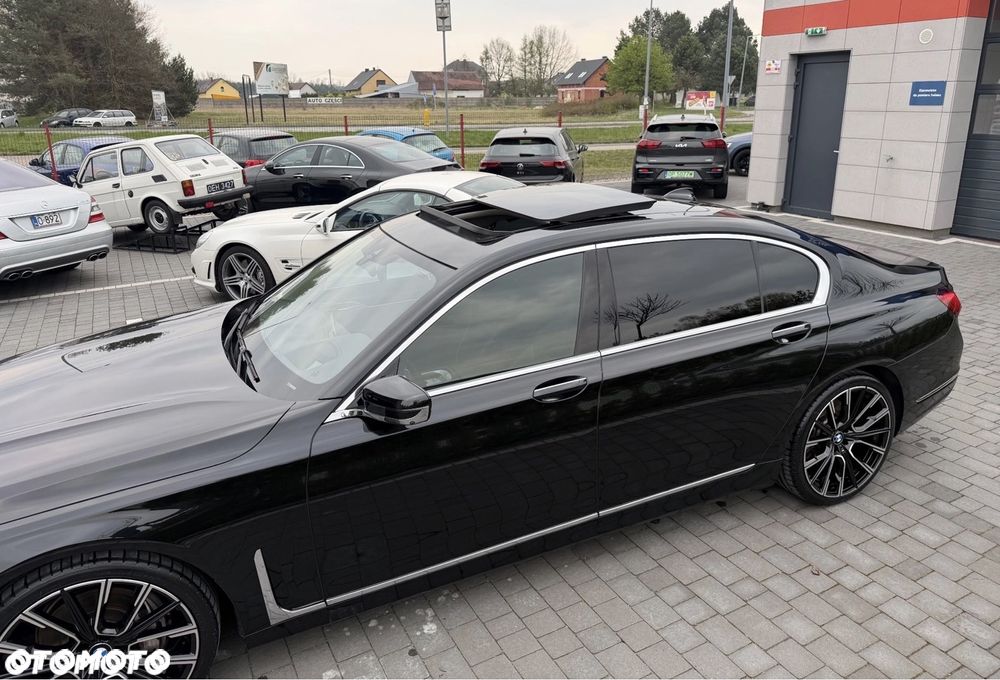 BMW Seria 7 740Li - 12