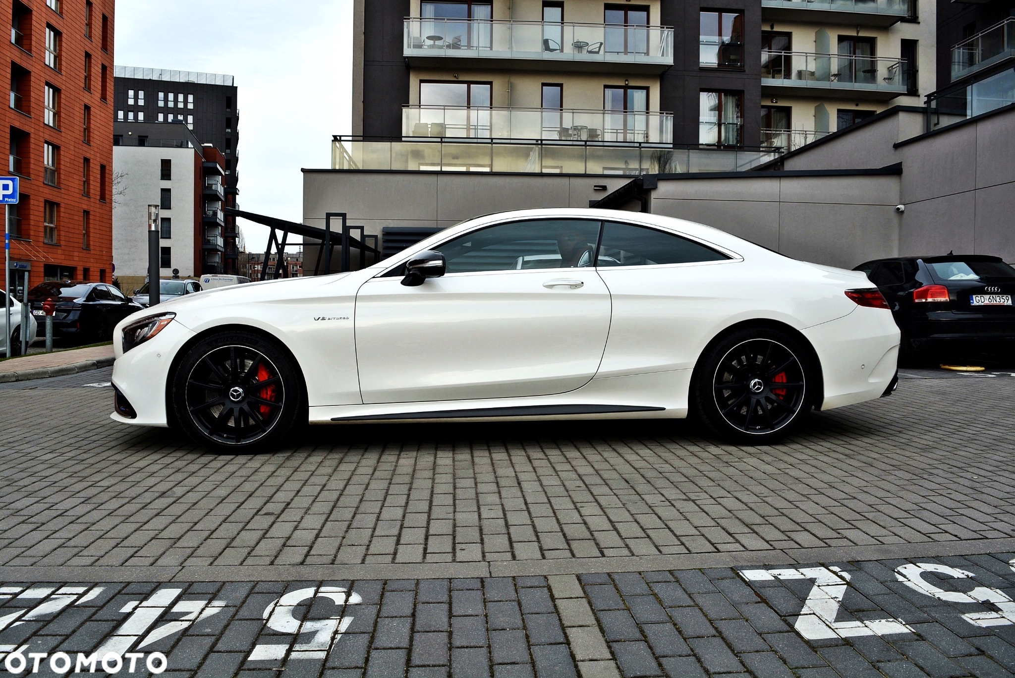 Mercedes-Benz Klasa S 63 AMG Coupe 4-Matic - 8