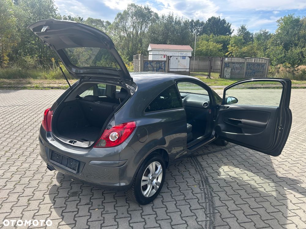 Opel Corsa 1.4 16V Innovation 110 Jahre - 25