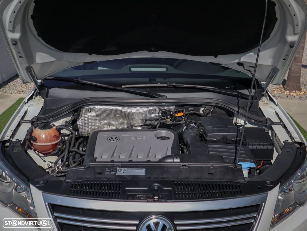 VW Tiguan 2.0 TDi Sport BlueMotion - 35
