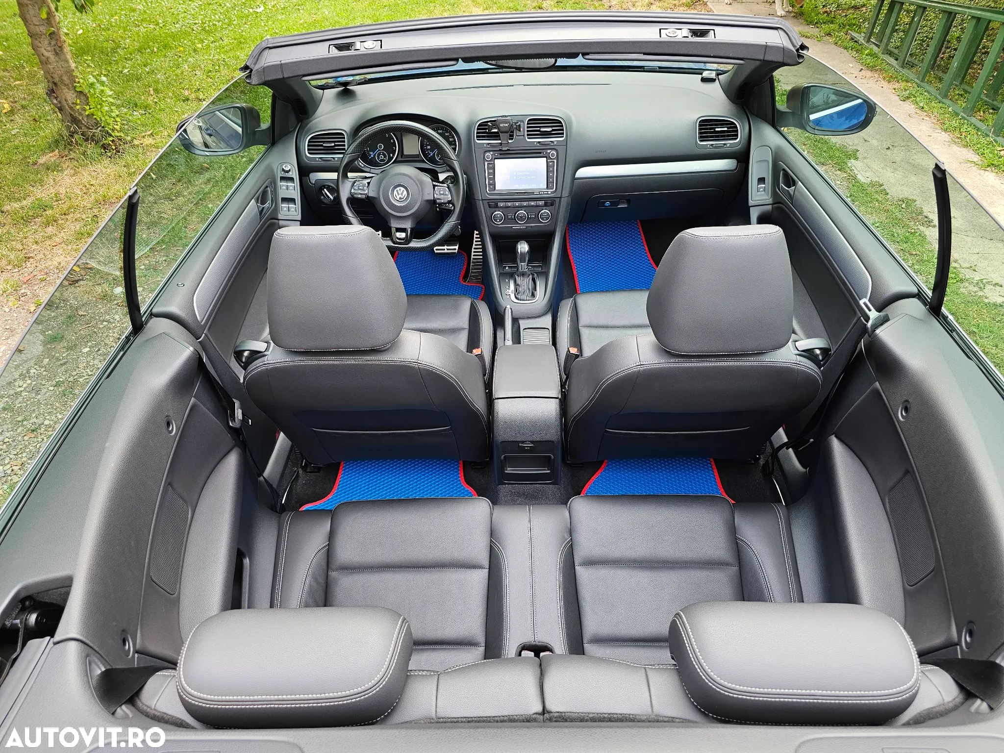 Volkswagen Golf - 6