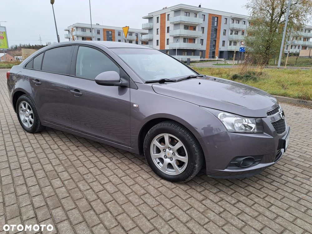 Chevrolet Cruze - 6