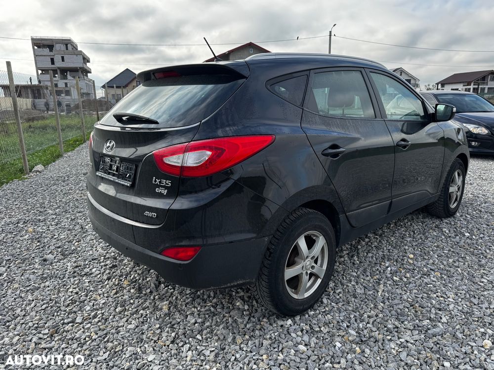 Hyundai ix35 2.0 CRDI 4WD Comfort - 2