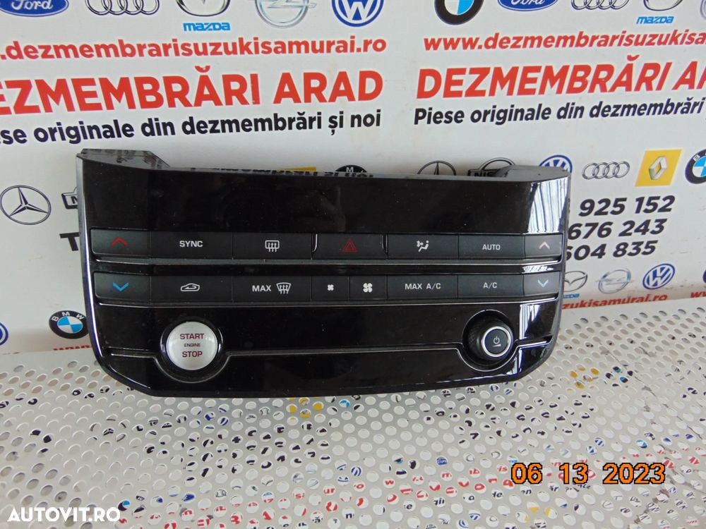 Panou clima Jaguar F Pace XE XFpanou climatronic comenzi clima ac caldura buton start stop cod gx63 - 1