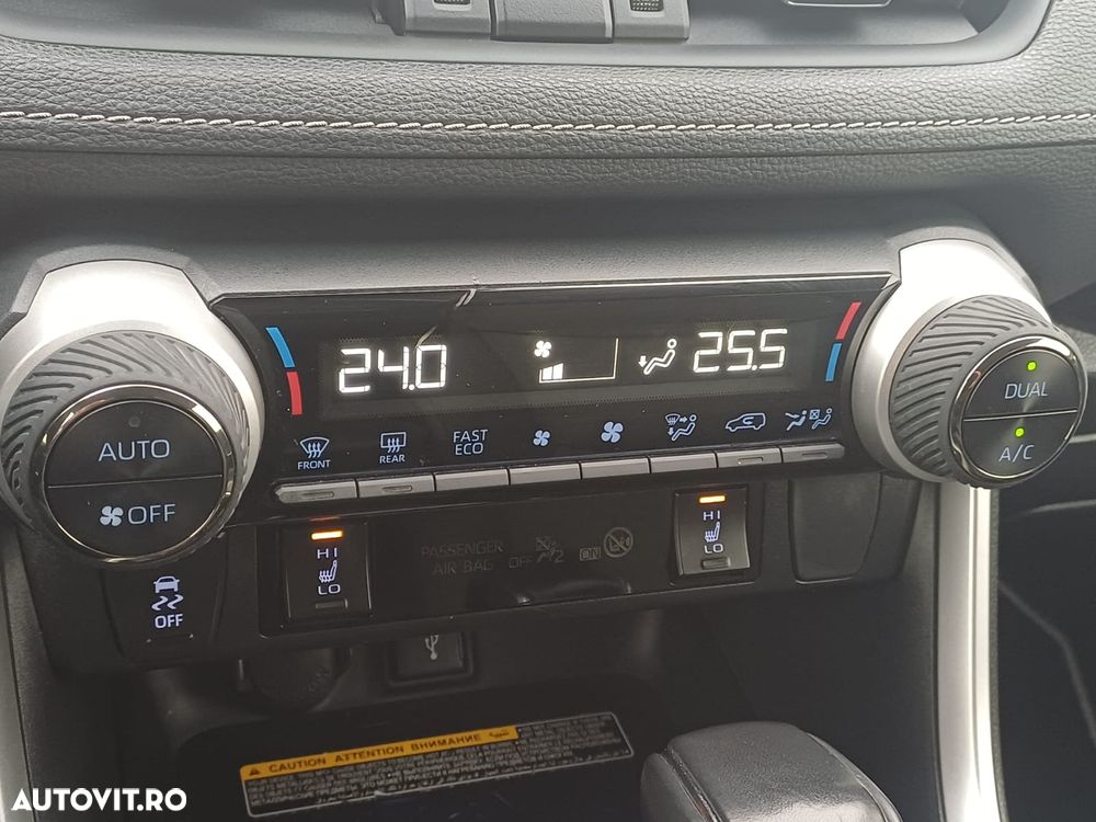 Toyota RAV4 2.5 Hybrid VVT-iE 4x4 Luxury - 22