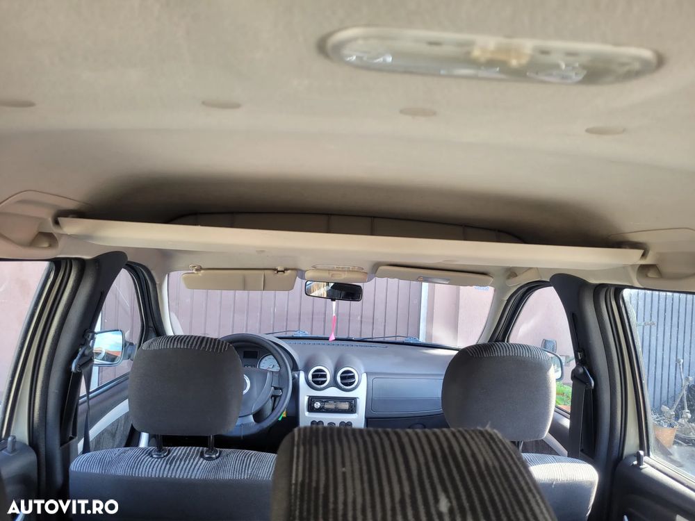 Dacia Logan 1.6 MPI Laureate - 16