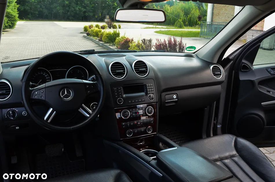 Mercedes-Benz ML 280 CDI 4Matic 7G-TRONIC - 24