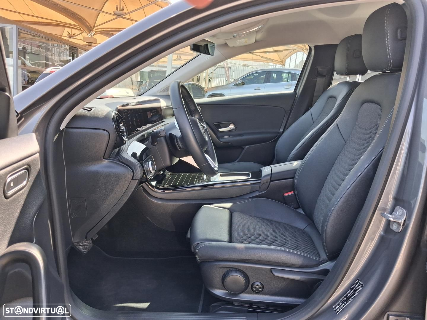 Mercedes-Benz A 200 Standard - 9