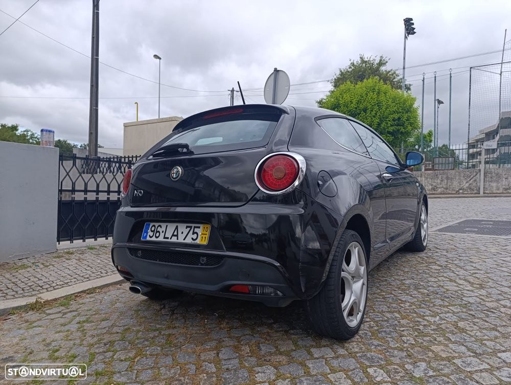 Alfa Romeo MiTo 1.6 JTD Distinctive - 4