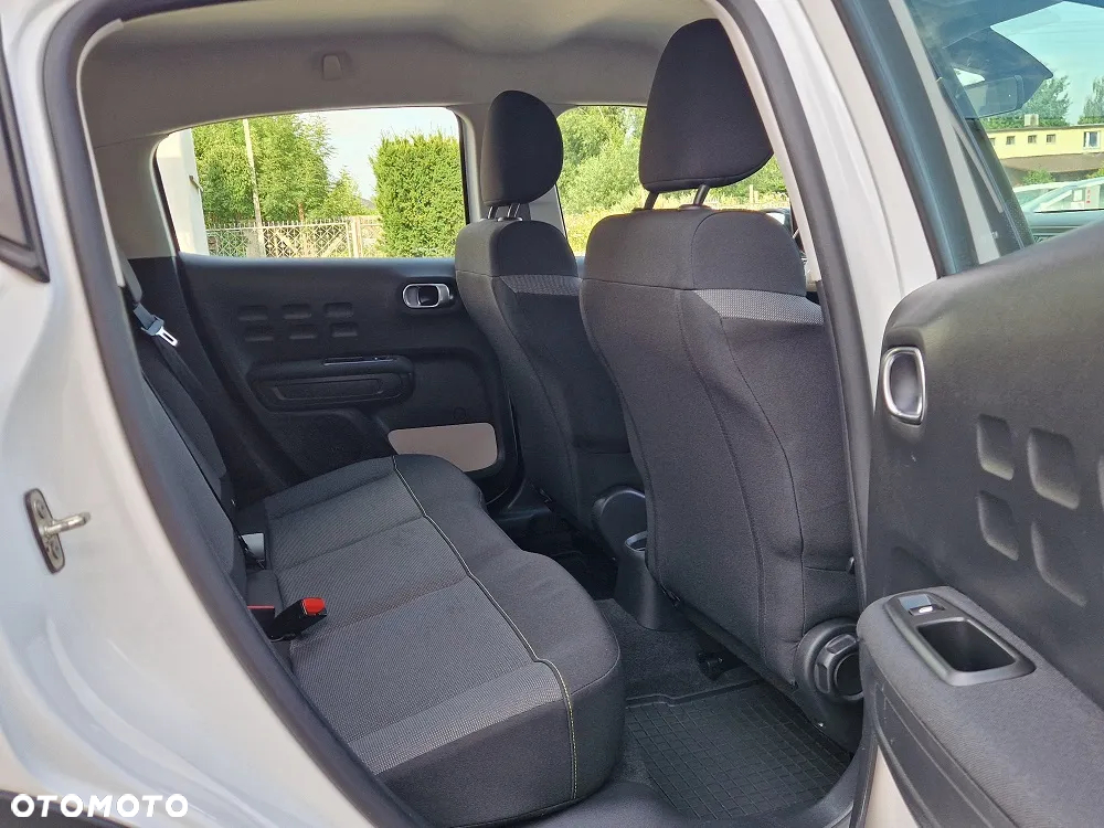 Citroën C3 Pure Tech 82 ELLE - 10