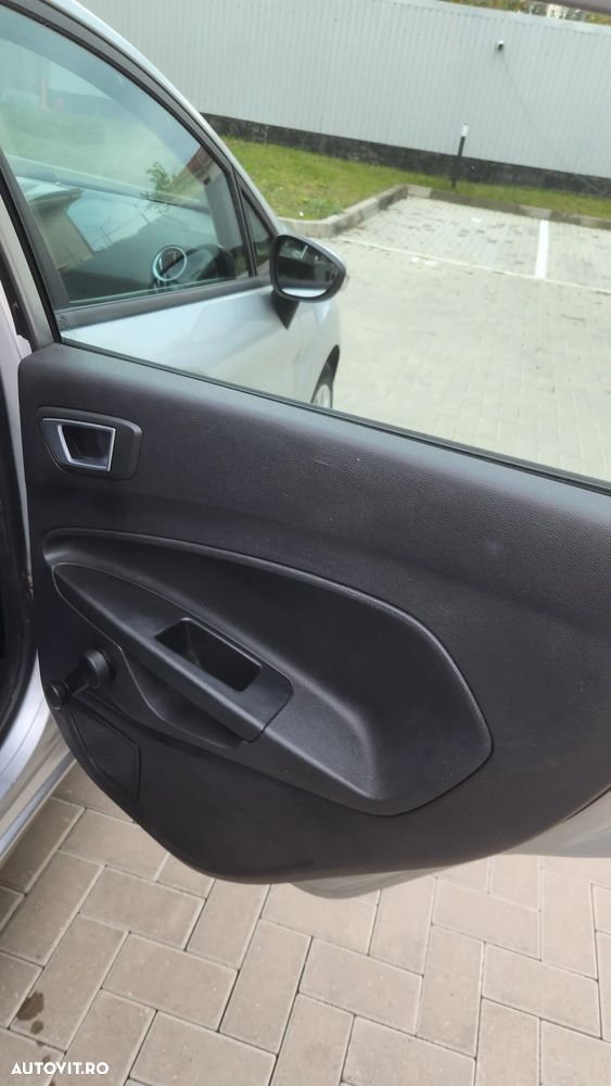 Ford Fiesta 1.6 TDCI Trend - 19