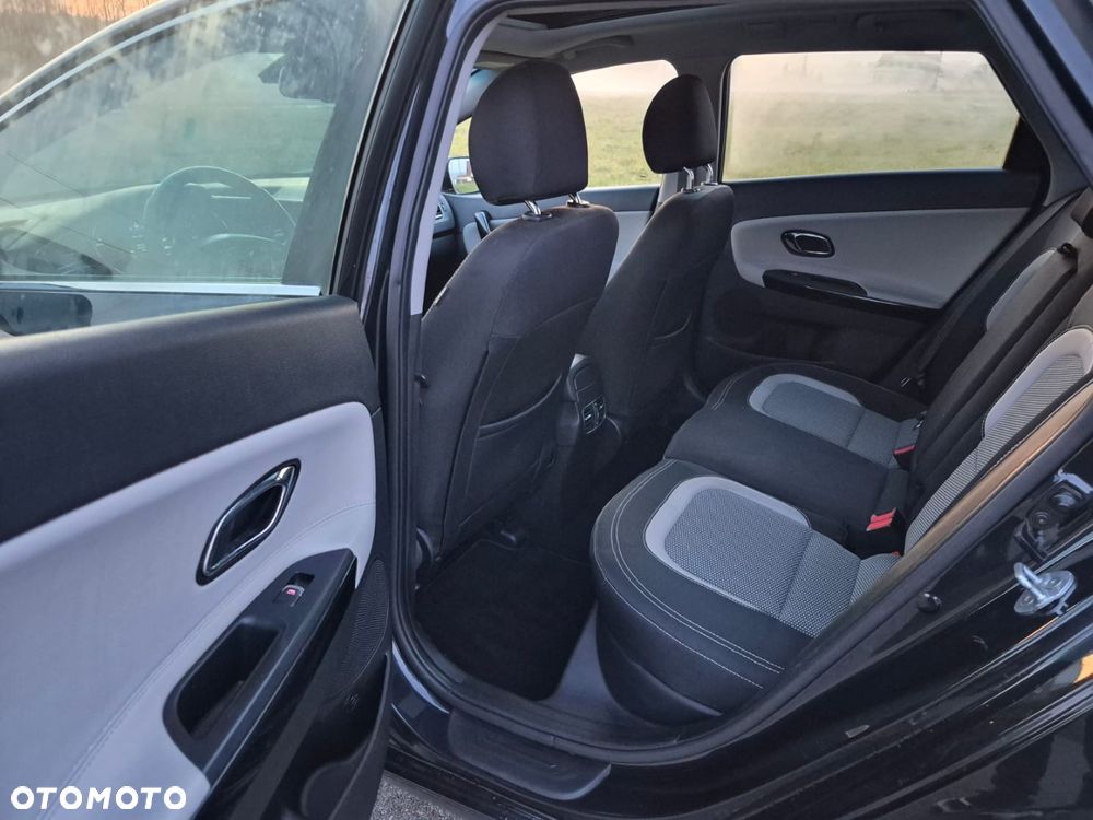 Kia Ceed 1.6 CRDi 136 ISG Platinum Edition - 24