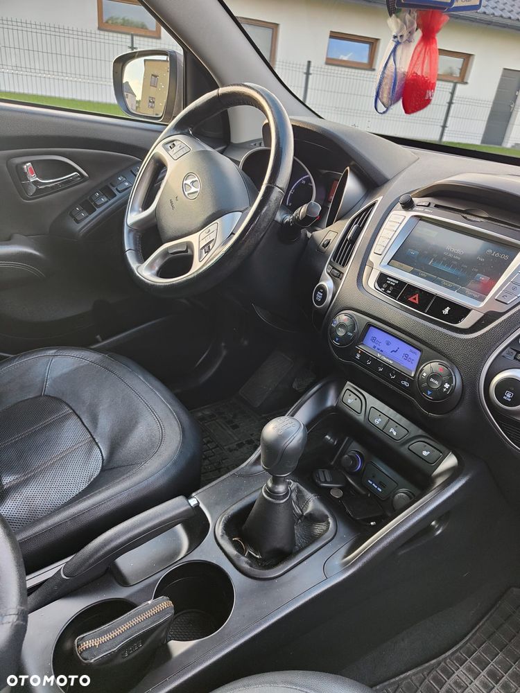 Hyundai ix35 1.7 CRDi Premium 2WD - 16