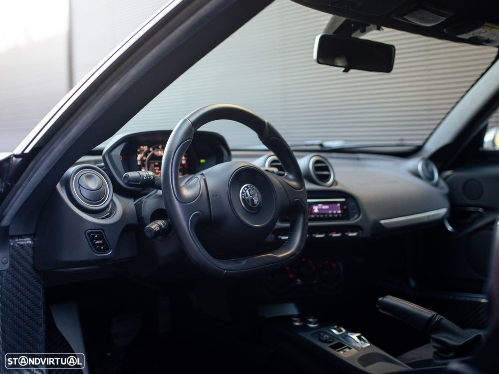 Alfa Romeo 4C 1750 TBi - 24