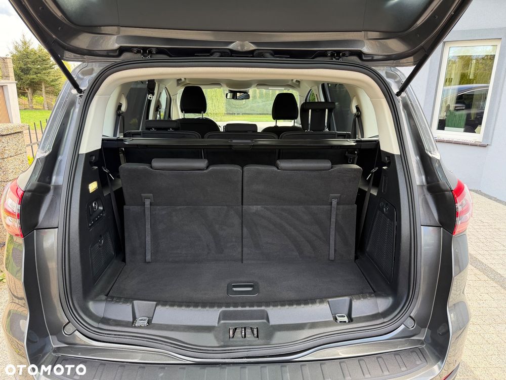 Ford S-Max 2.0 EcoBlue Titanium - 12