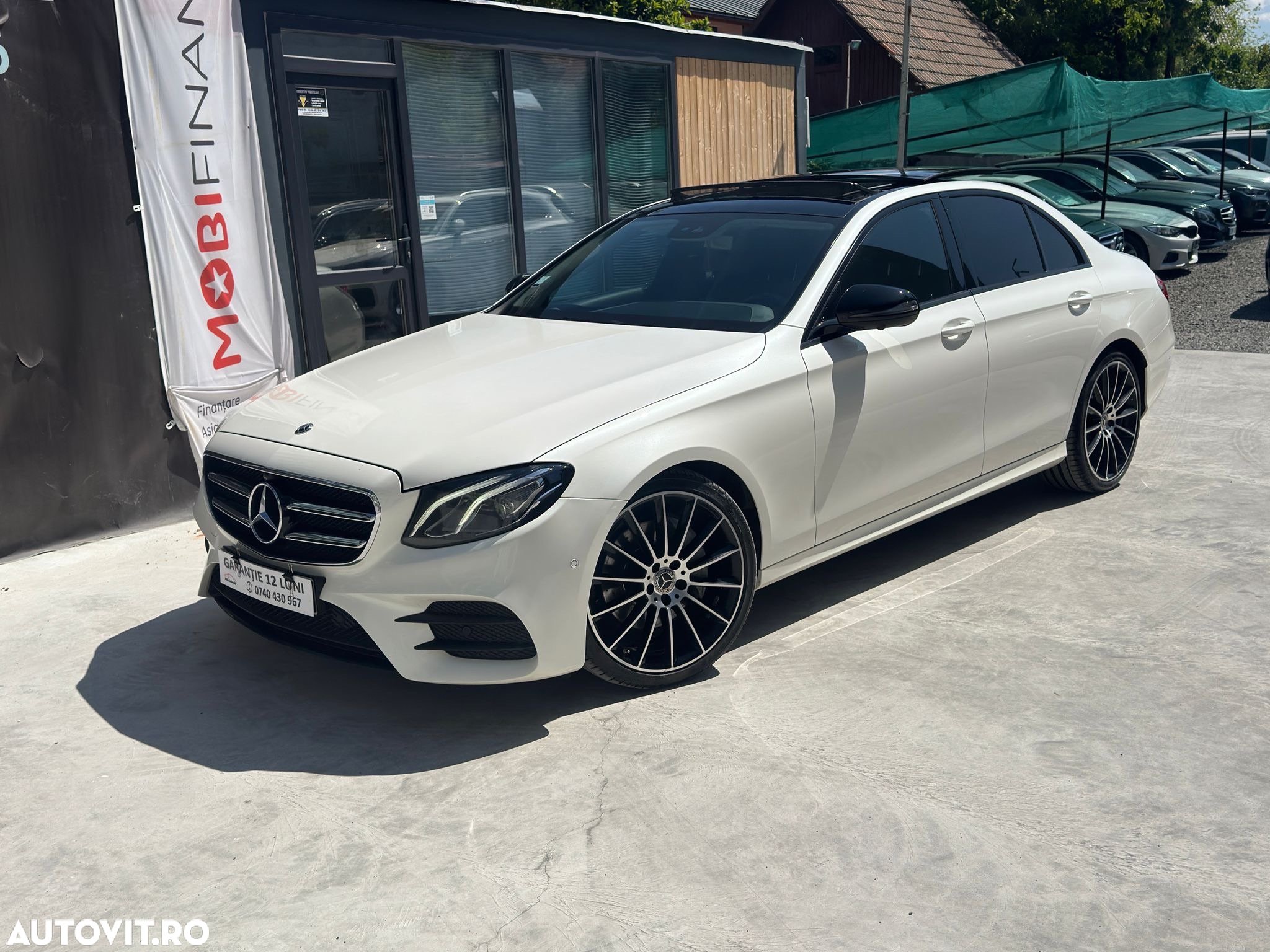Mercedes-Benz E - 21