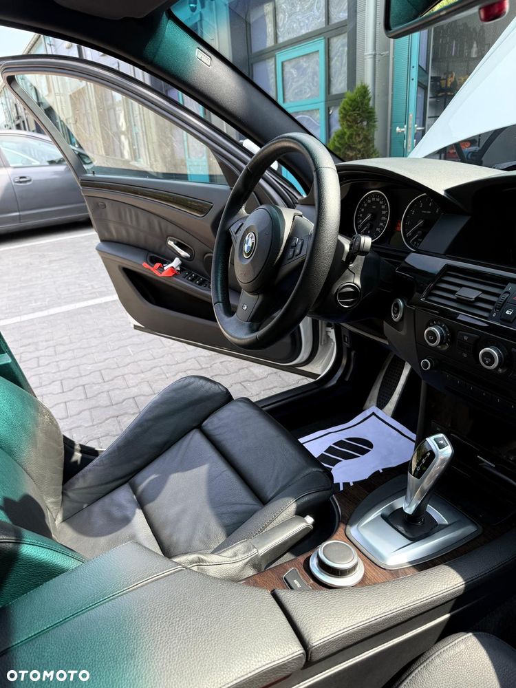 BMW Seria 5 - 28